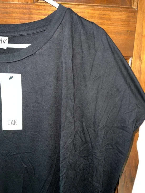 OAK Black Crewneck Short Sleeve Side Pleat Box Maxi Dress • 1 ≈ XS/S - Picture 2 of 5
